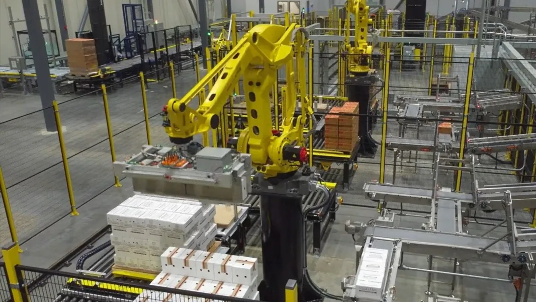 FANUC 工业机器人应用实拍(FANUC 官网)